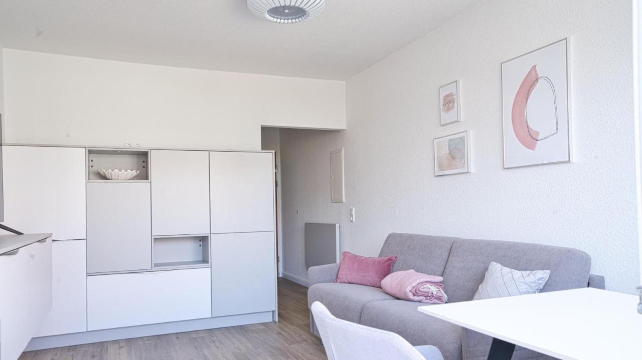 וגנרוגה Seepferdchen - Kuscheliges Apartment Mit Meerblick-Balkon מראה חיצוני תמונה